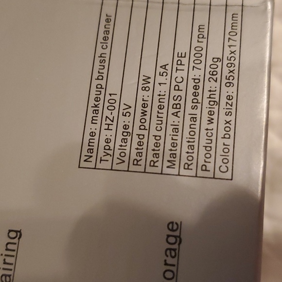 Electric Makeup Brush Cleaner - Picture 6 of 7